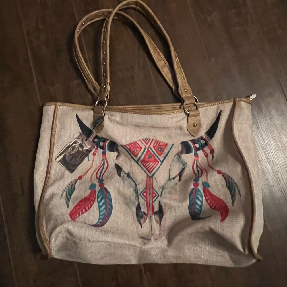 Montana west zippered tote bag